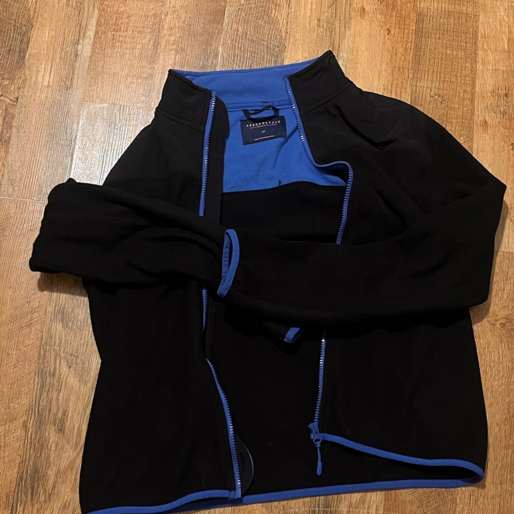 Aeropostale zip up youth large